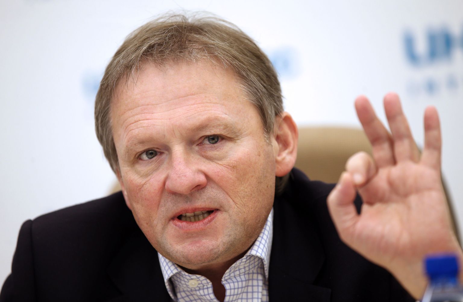 Boriss Titov.