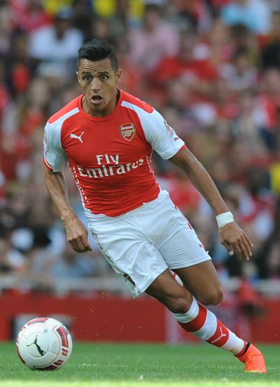 Alexis Sanchez (esiplaanil) on alustanud oma Londoni Arsenali karjääri suurepäraselt.