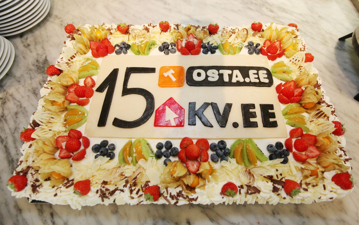 Tänavu septembris tähtistasid Osta.ee ja KV.ee 15. aastaseks saamist. Seda pidulikku sündmust tähistati kohvikus Komeet.