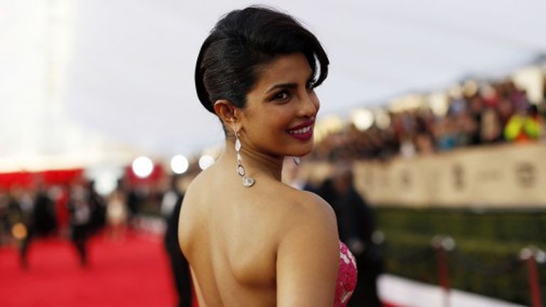 Индийскую актрису Приянку Чопру отметили за самые сексуальные глаза 