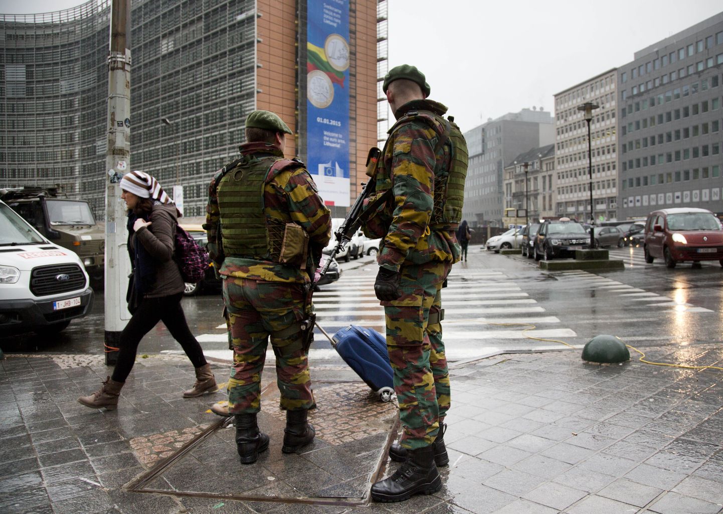 Belgia sõjaväepatrull Brüsselis.