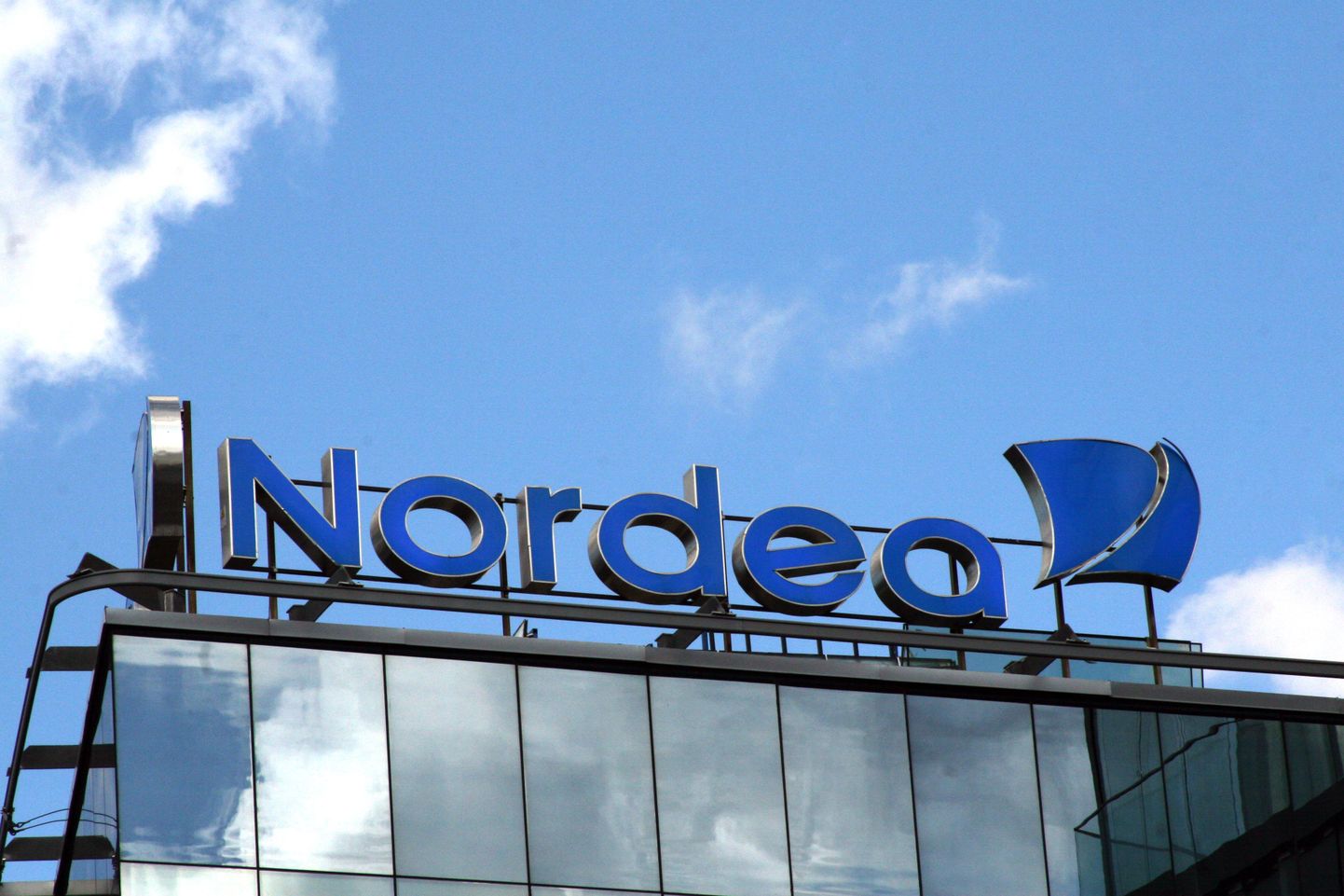 Эмблема банка Nordea.