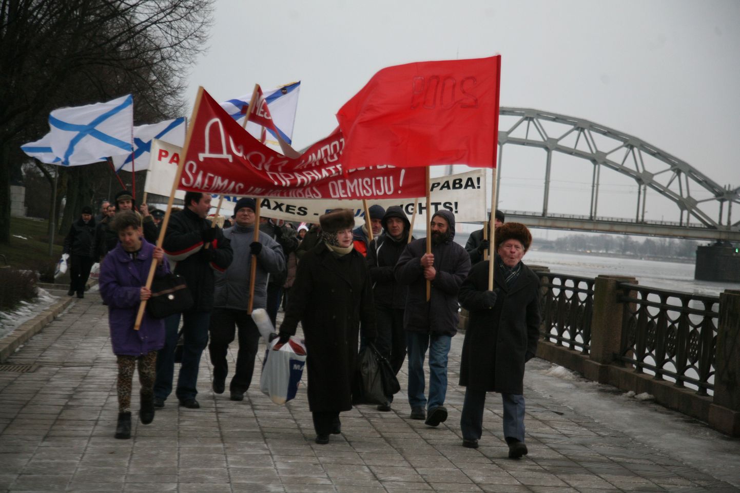 Venemeelsete meeleavaldus Riias 13. jaanuaril.