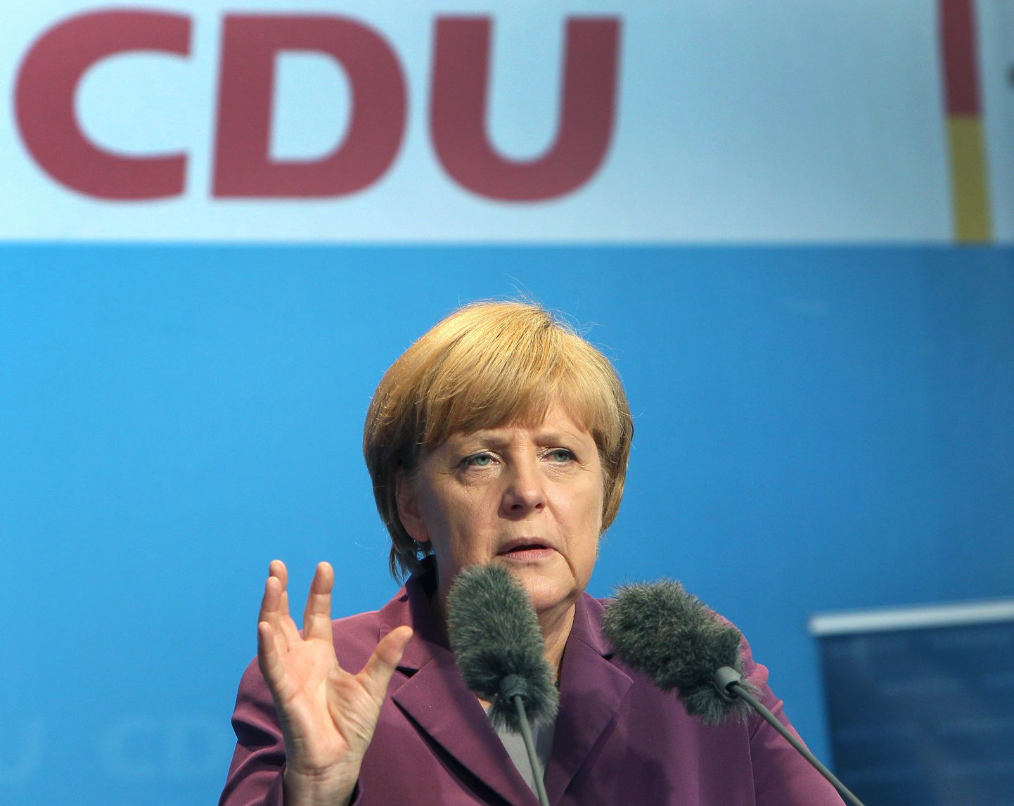 Kantsler Angela Merkelil on ühtlasi käsil ka valimiskampaania, et tagada enda tagasivalimine järgmisel kuul.