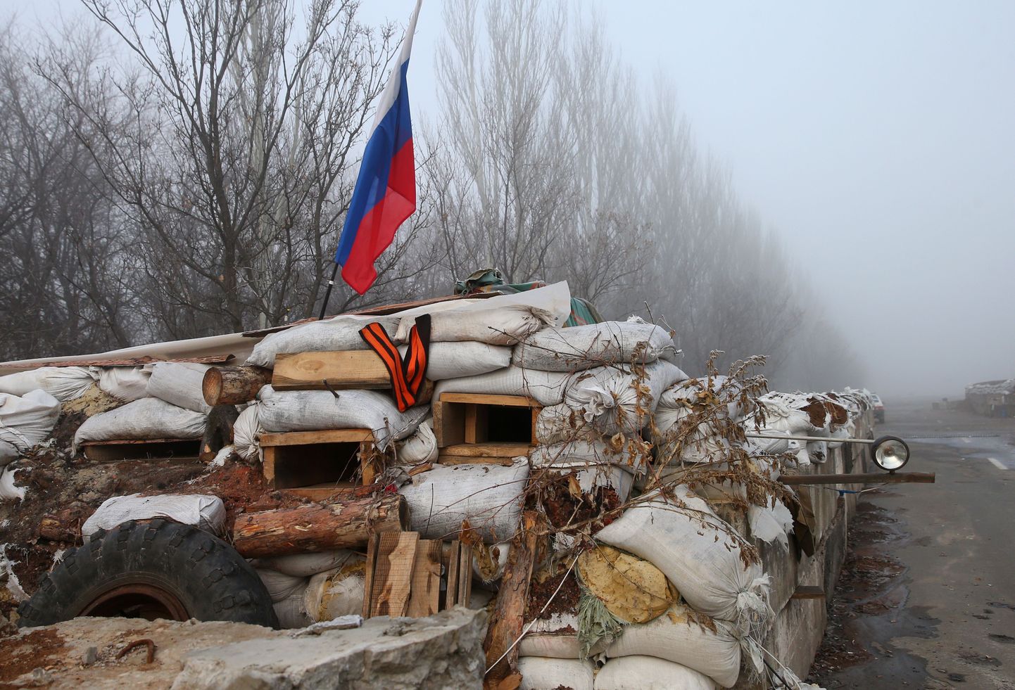 Ida-Ukrainasse Horlivkasse sissesõidu juurde on rajatud separatistide kontrollpunkt.