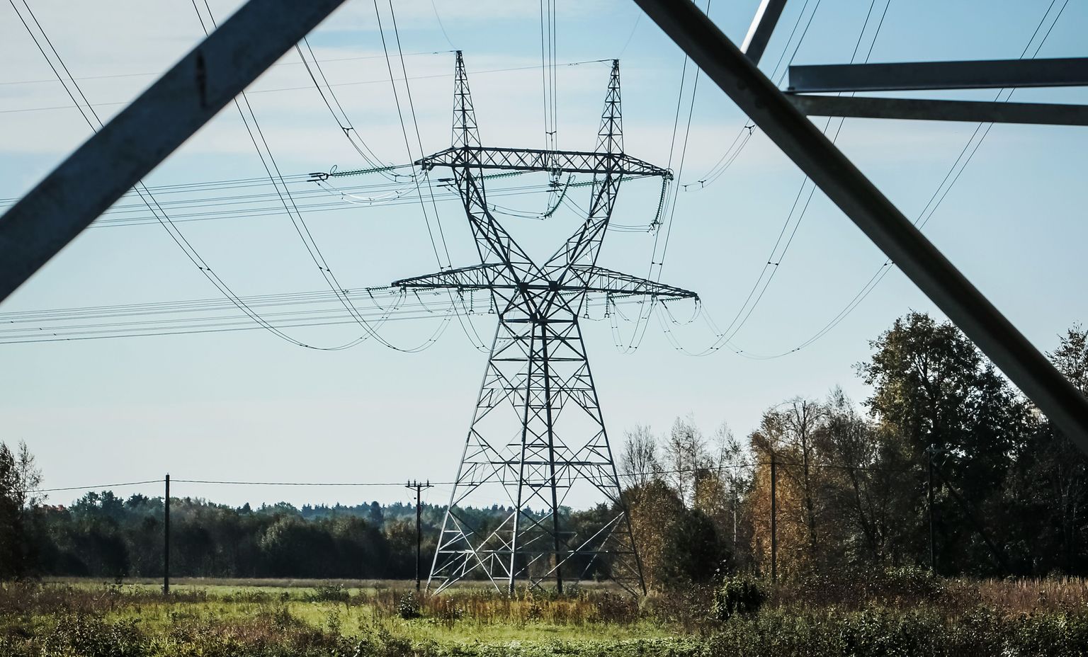 Kaitsepolitseiameti pole tehnilised ja majanduslikud nüansid energiavarustuse toimepidevuse tagamiseks ainukesed hindamiskriteeriumid.