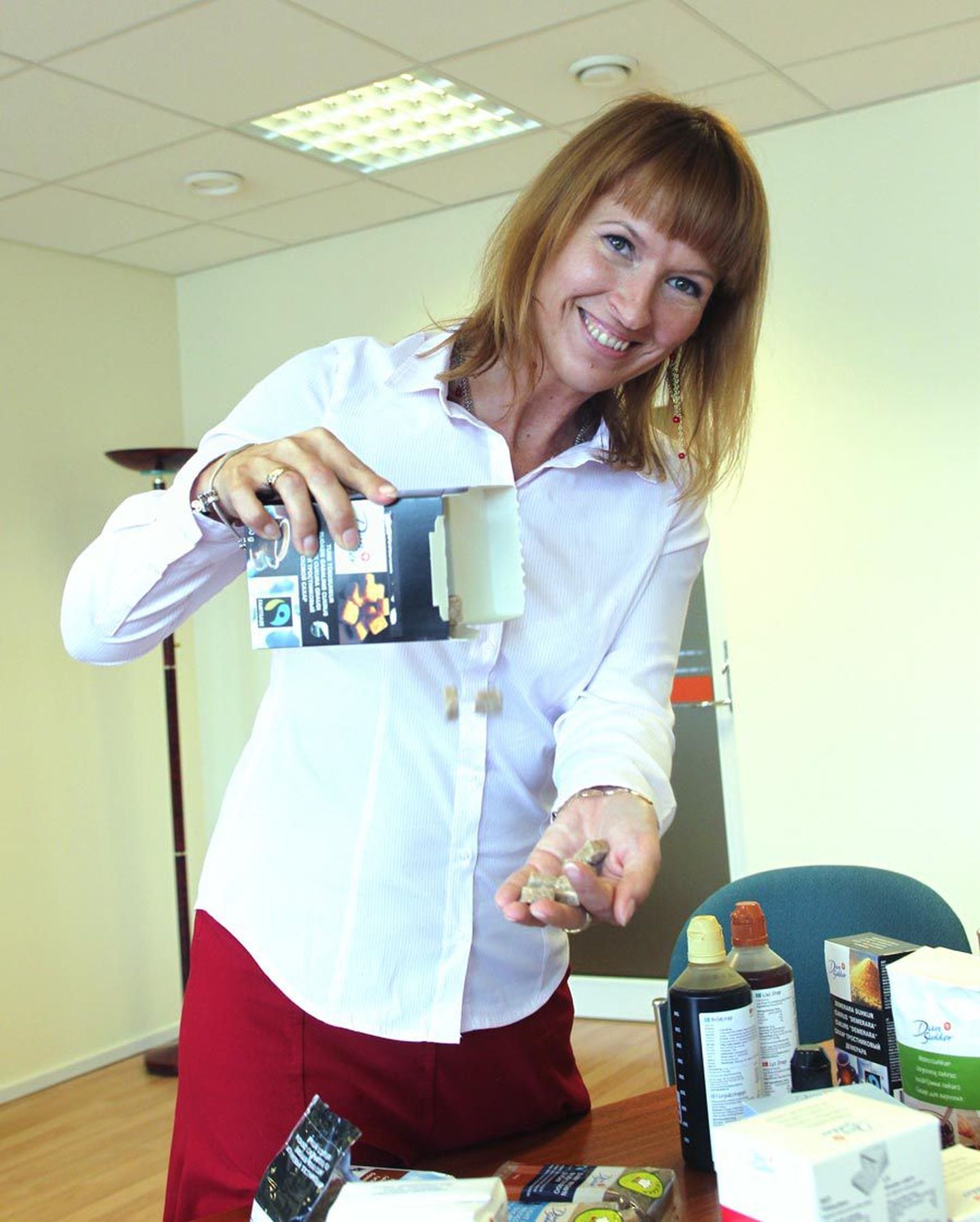 Dansukkeri turundusjuht Eve-Liin Salumäe hoiab kodus igapäevaseks kasutamiseks nii pruuni kui ka valget suhkrut – et vaheldust oleks.