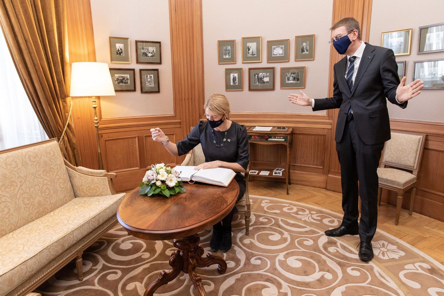 Eva-Maria Liimets ja Edgars Rinkēvičs.