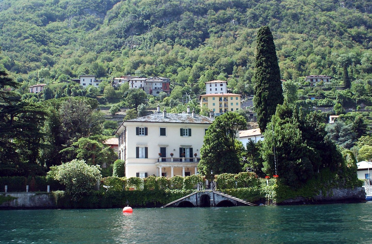 George Clooney villa Oleandra Como järve ääres Itaalias