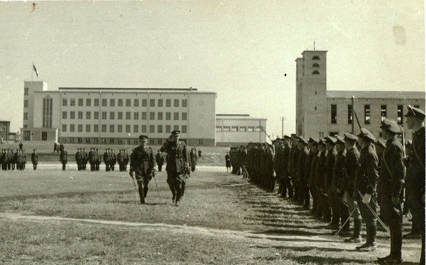 Võidupüha paraad Rakveres 1940. aastal.