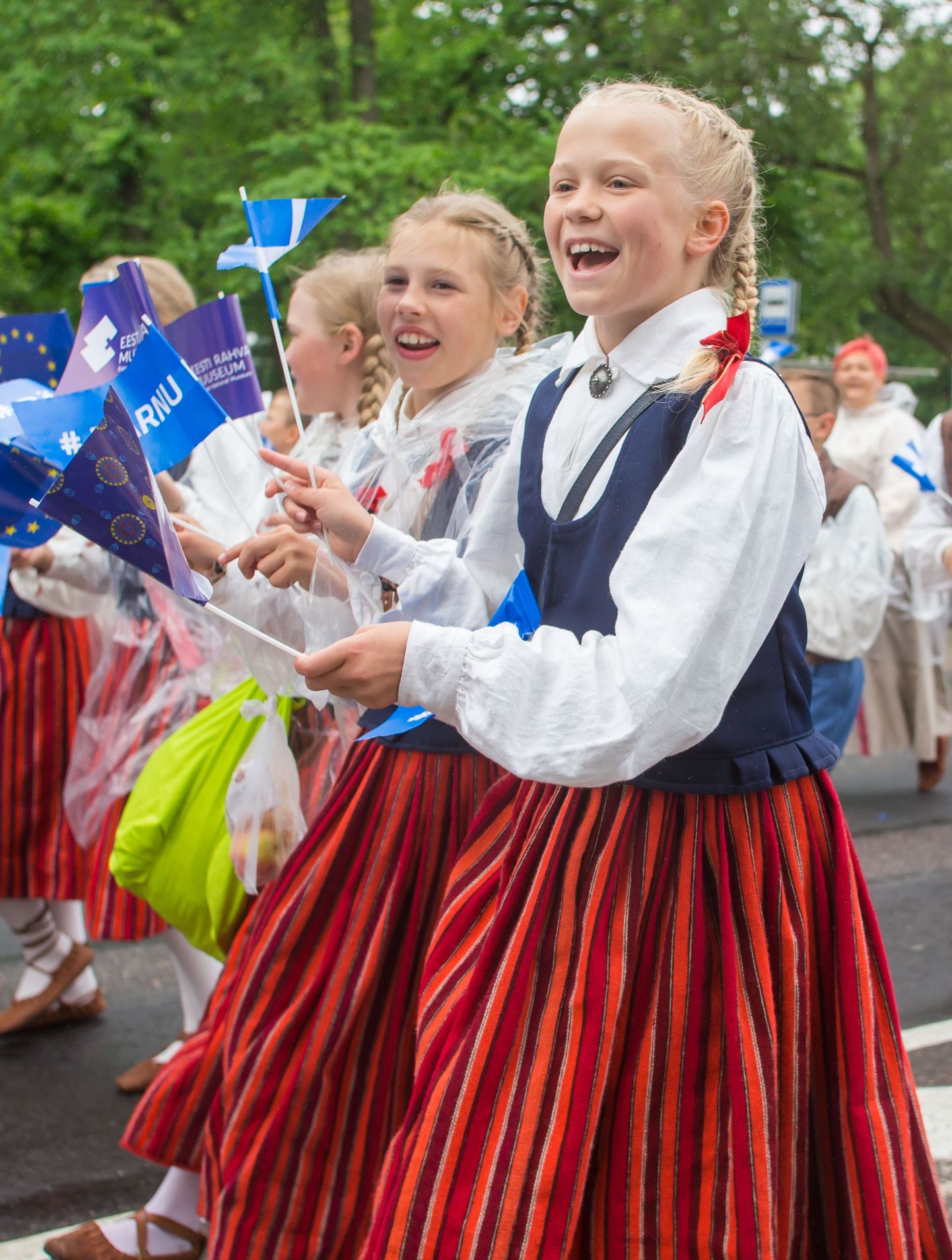 Tallinn Noorte Laulu - ja tantsupidu 2017, paberleht.