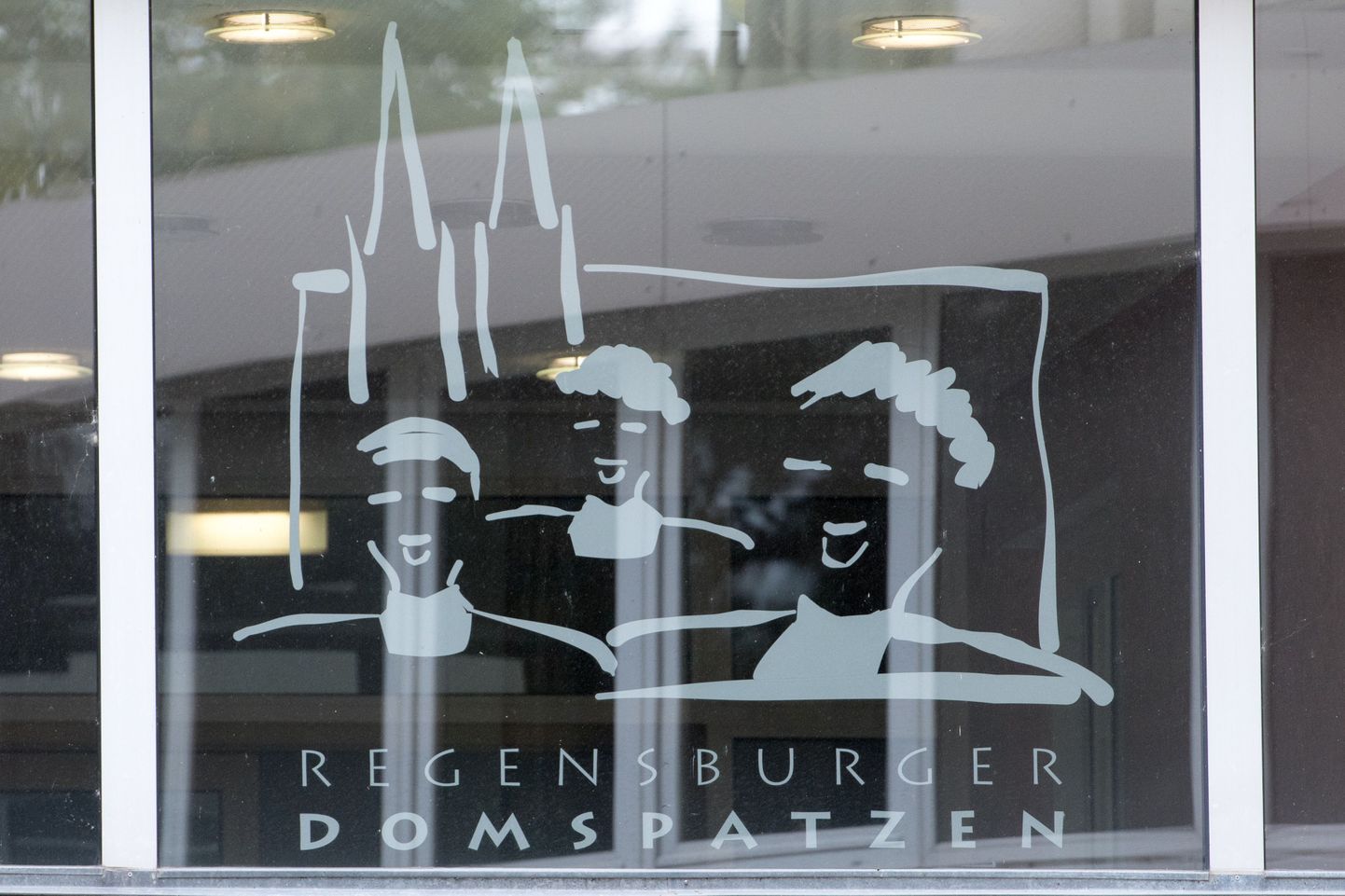 Regensburgeri poistekoori logo.