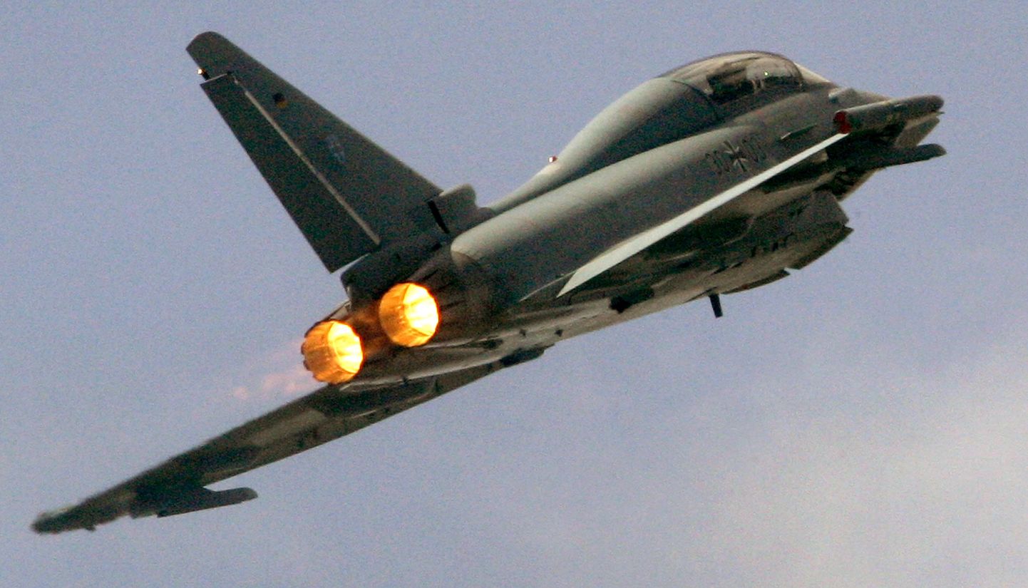 Saksa õhuväe Eurofighteri hävitaja.