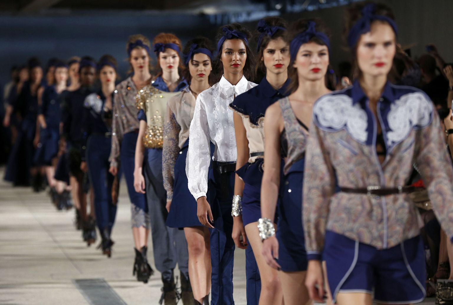 Pariisi moenädal: Alexis Mabille kevad/suvi 2014.
