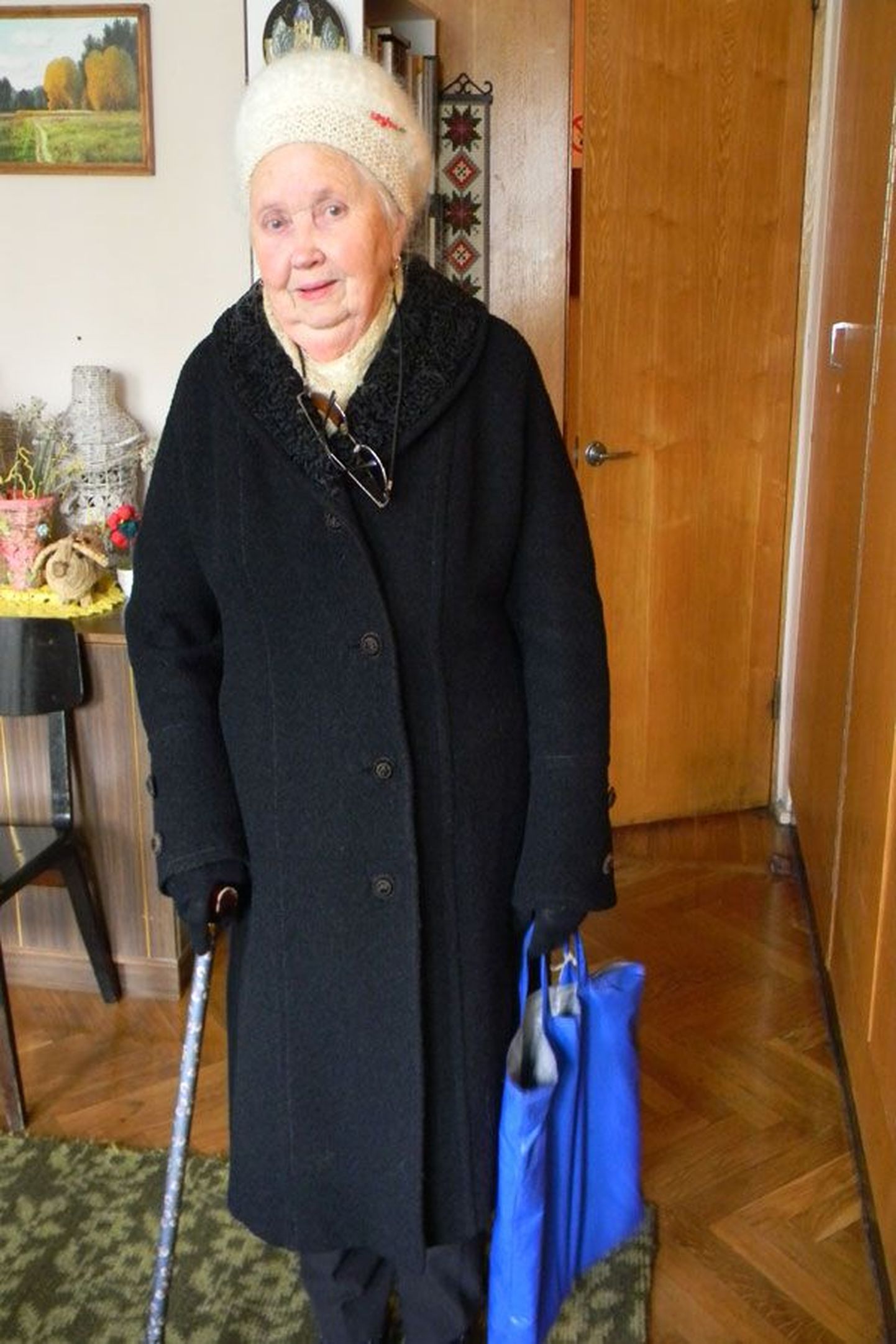 Виргиния Николаевна в свои 86 лет поход в дневной центр считает утомительным, но ради доброго дела собралась с силами.