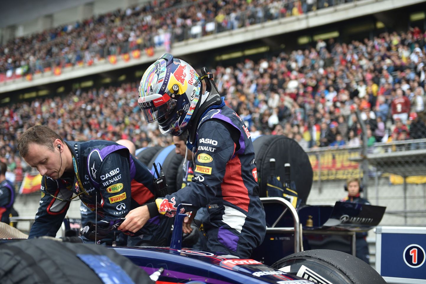 Sebastian Vettel oma autoga.