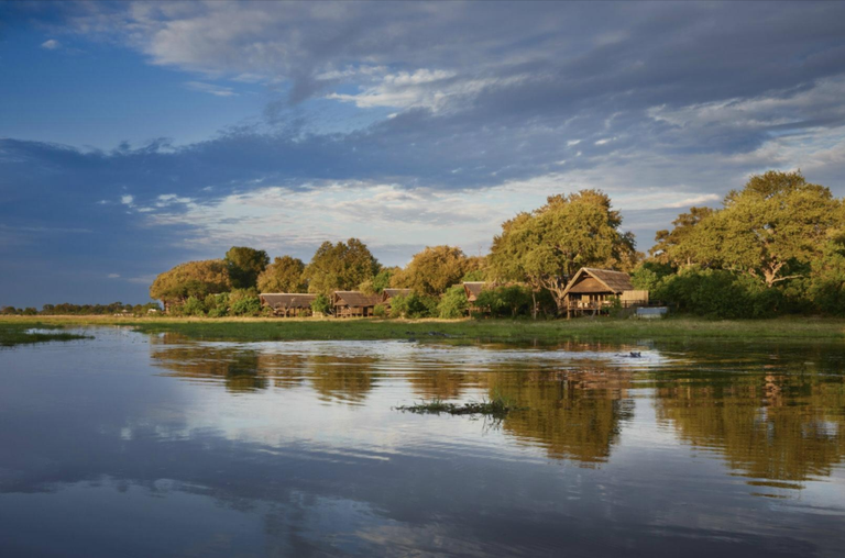 Botswana Khwai River Lodge