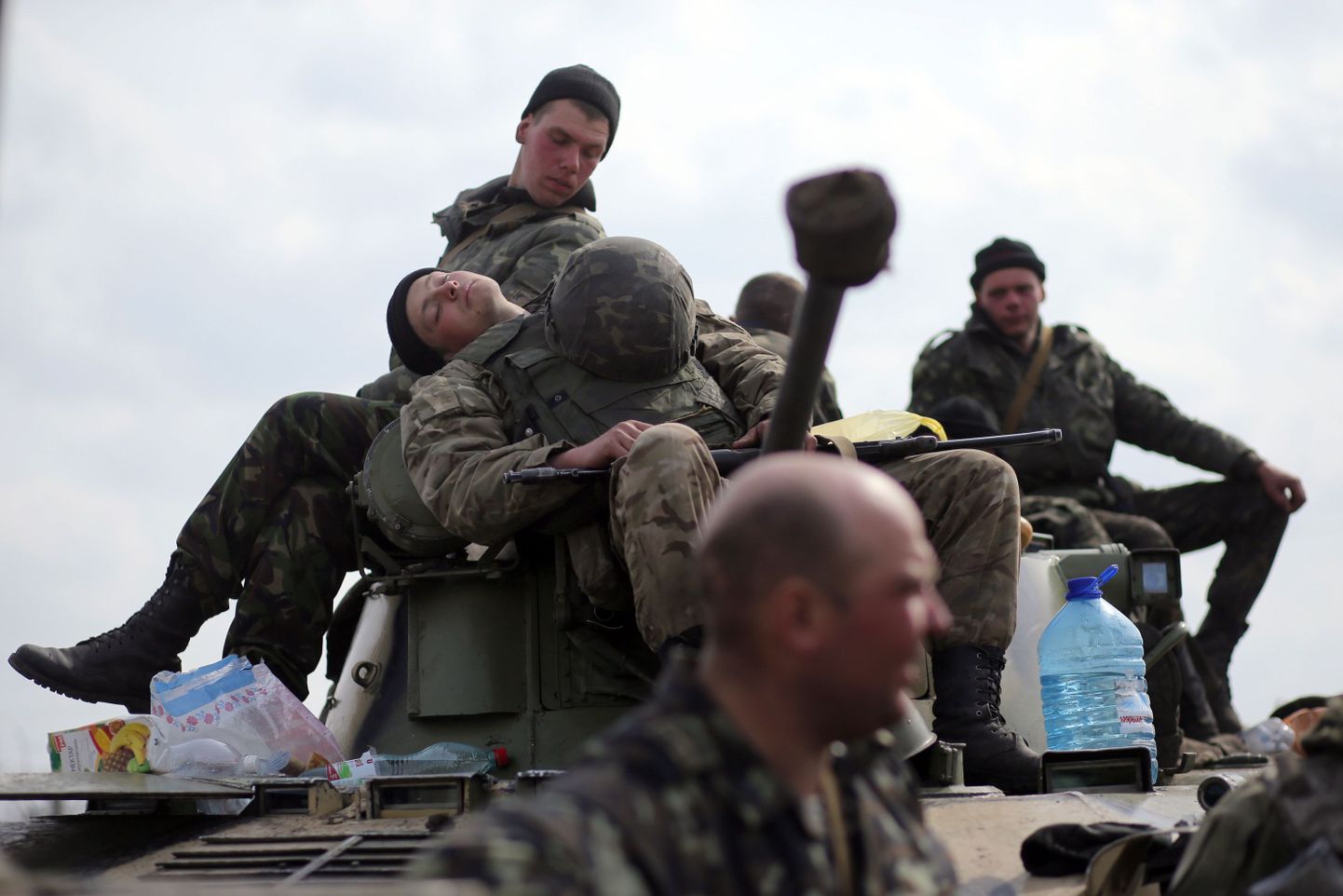 Kramatorskis takistati Ukraina soomukite tee.