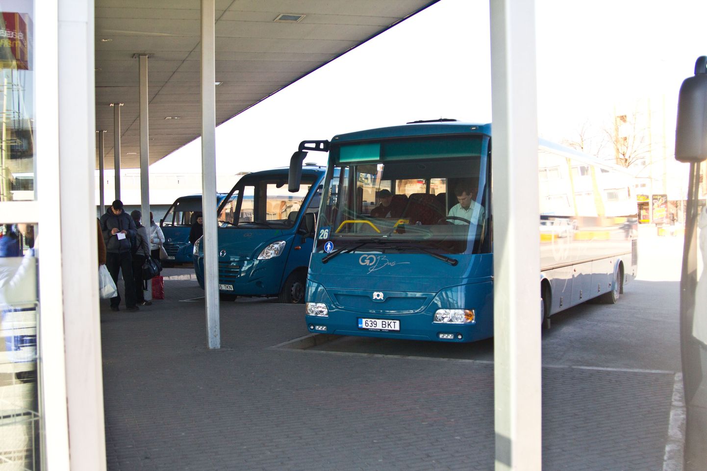 Go Bus bussid Rakvere bussijaamas.