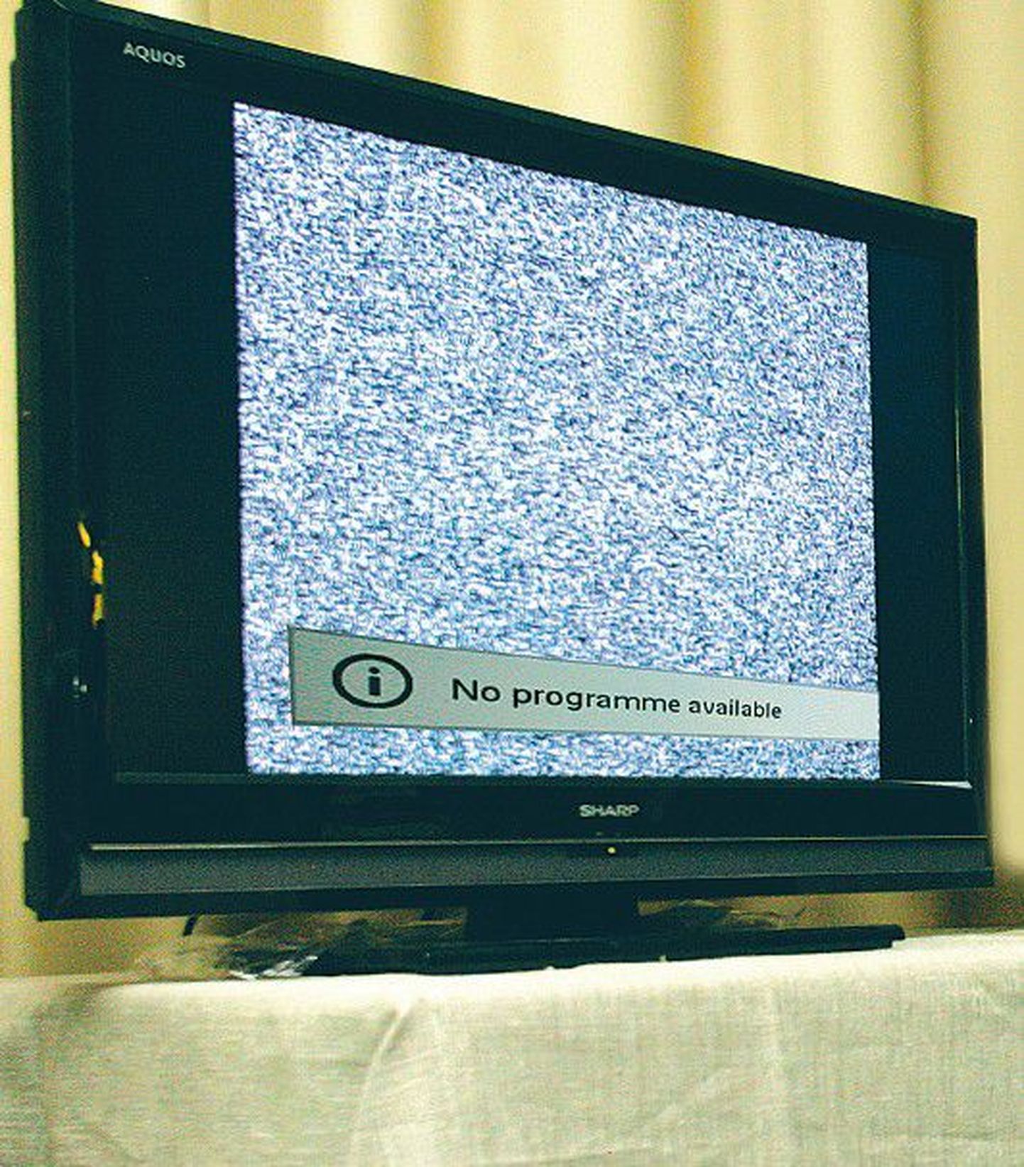 Järgmisel sügisel võib ka kaabeltelevisiooni kliente oodata ees sahisev ekraan, sest majandusministeerium plaanib lõpetada analoogsignaali kasutamise kaabel-TV võrkudes.