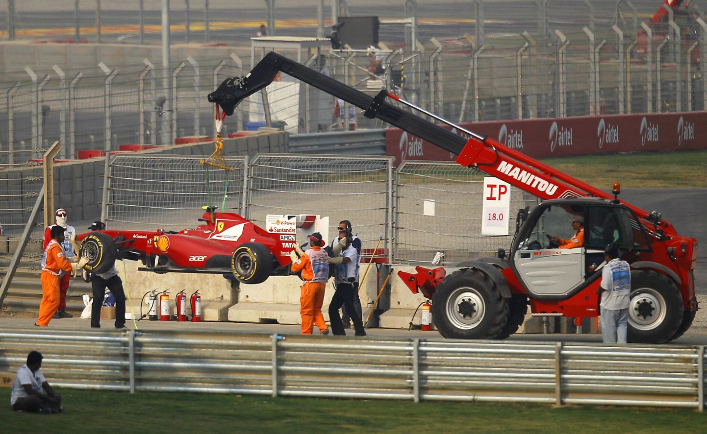 Felipe Massa tegi kvalifikatsioonis avarii