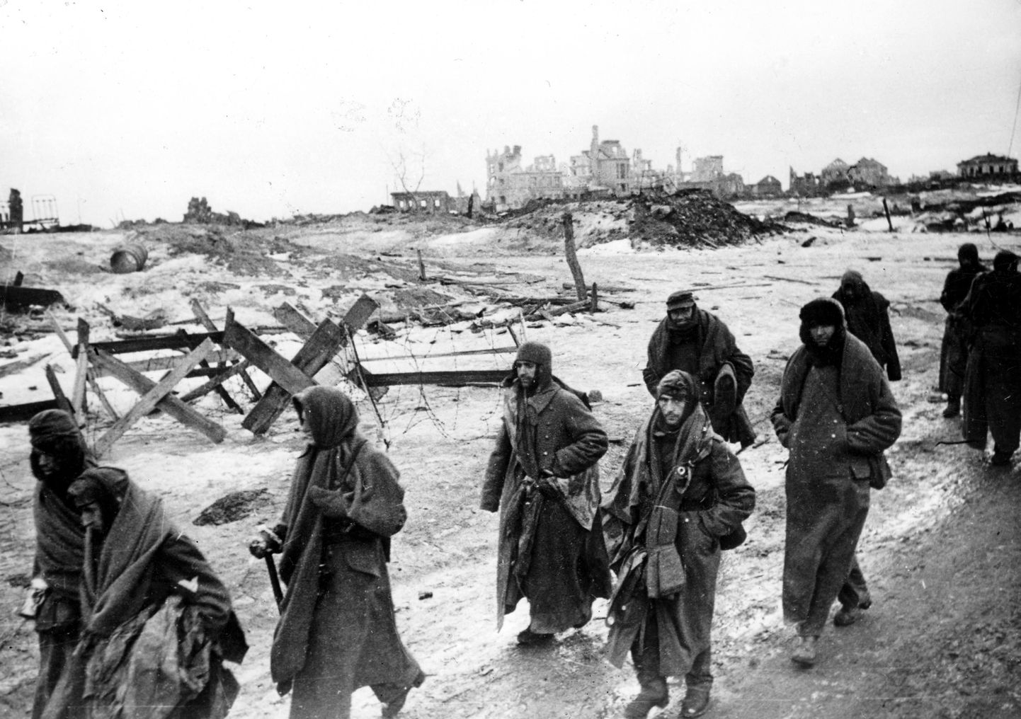 Saksa sõjavangid Stalingradis.