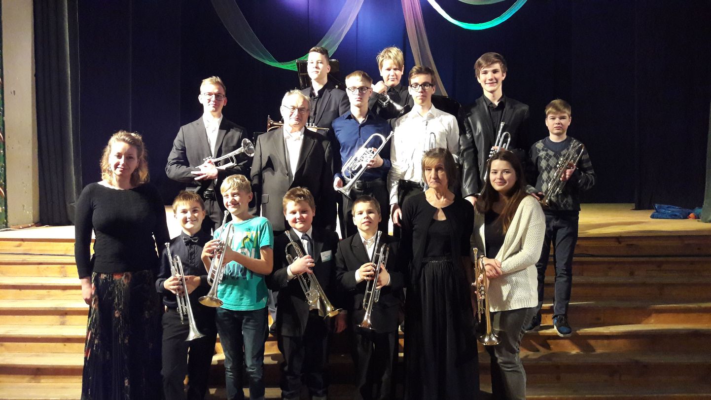 Aavo Otsa trompetiklassi solistid Tallinna muusikakeskkoolist.