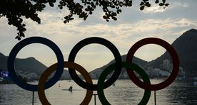 МОК продолжает забирать у российских спортсменов олимпийские медали