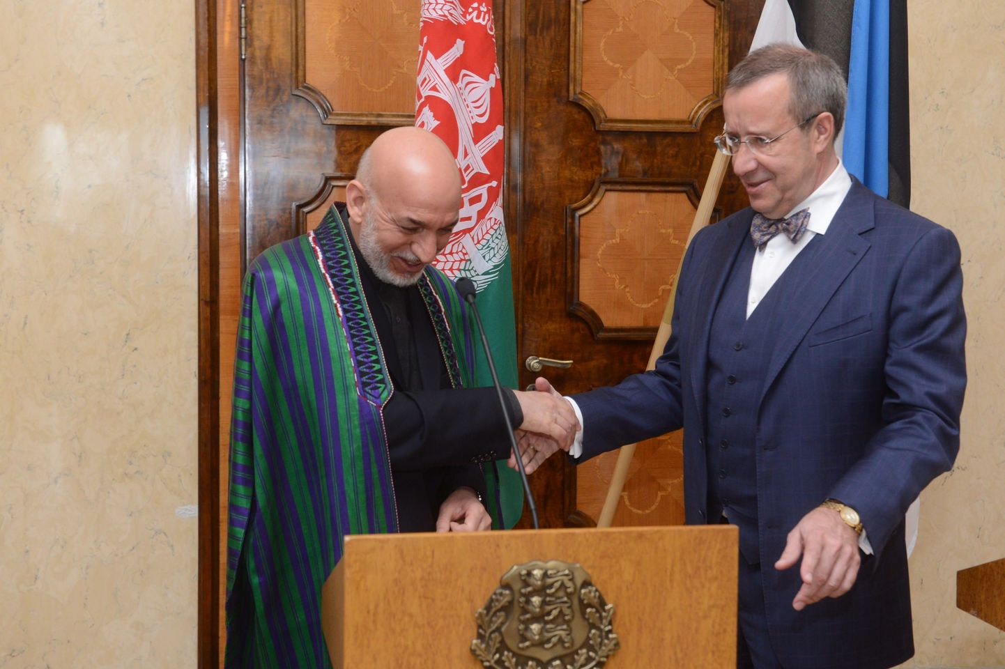President Toomas Hendrik Ilves kohtus täna Eestis viibiva Afganistani presidendi Hamid Karzaiga.