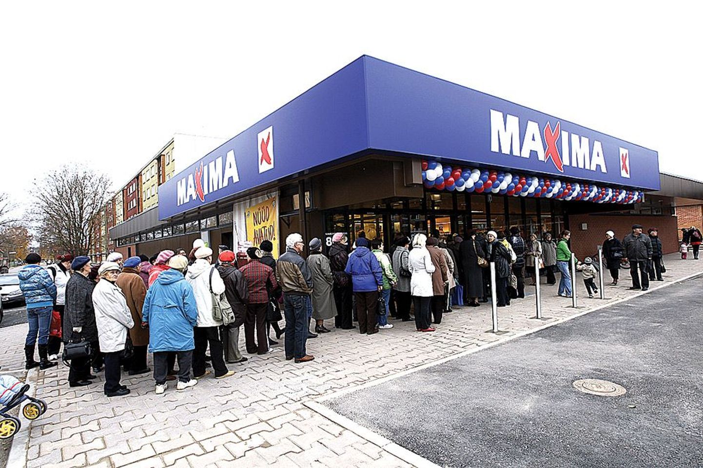 Открытие магазина Maxima. Иллюстративный снимок.
