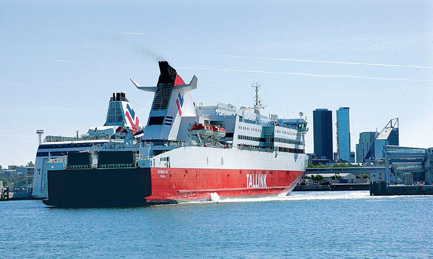 Корабль компании Tallink.