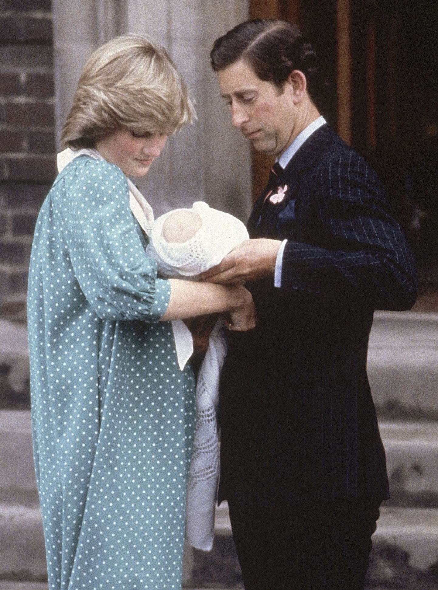 Prints Charles, printsess Diana ja pisike prints William 1982. aasta 22. juunil