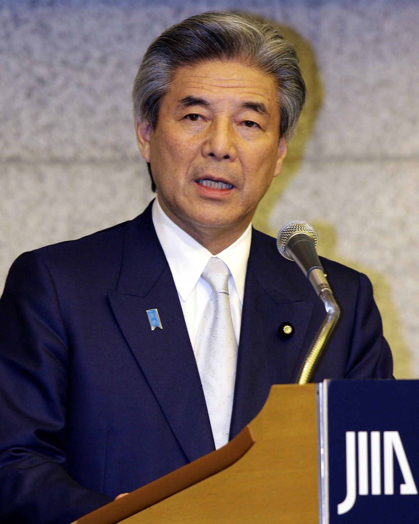 Jaapani välisminister Hirofumi Nakasone eile Tokyos.