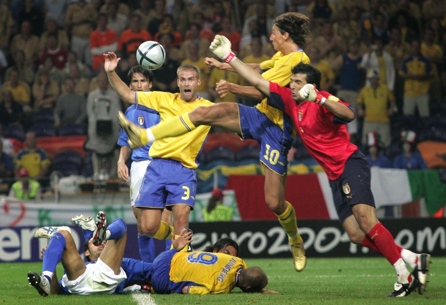 Rootsi-Itaalia 2004. aasta EMil