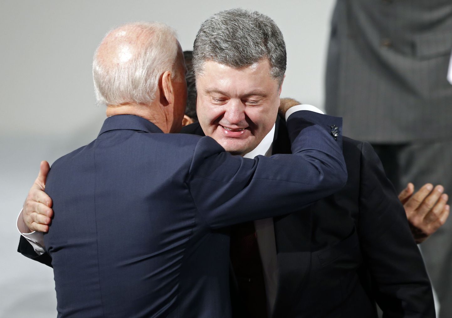 Ukraina president Petro Porošenko selle aastal veebruaris USA senaator John McCain'i tervitamas.