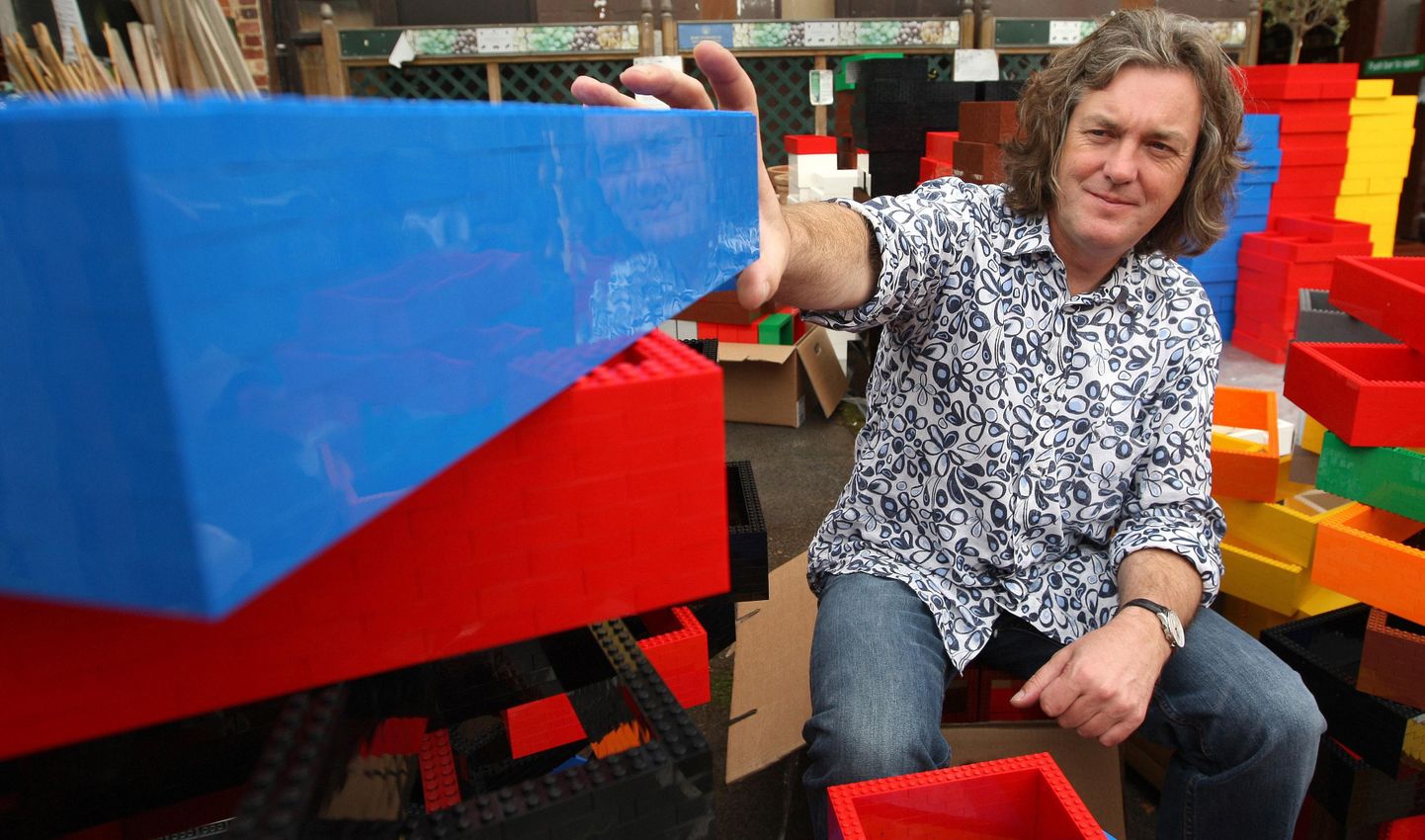 James May ehitab Lego klotsidest täissuuruses maja