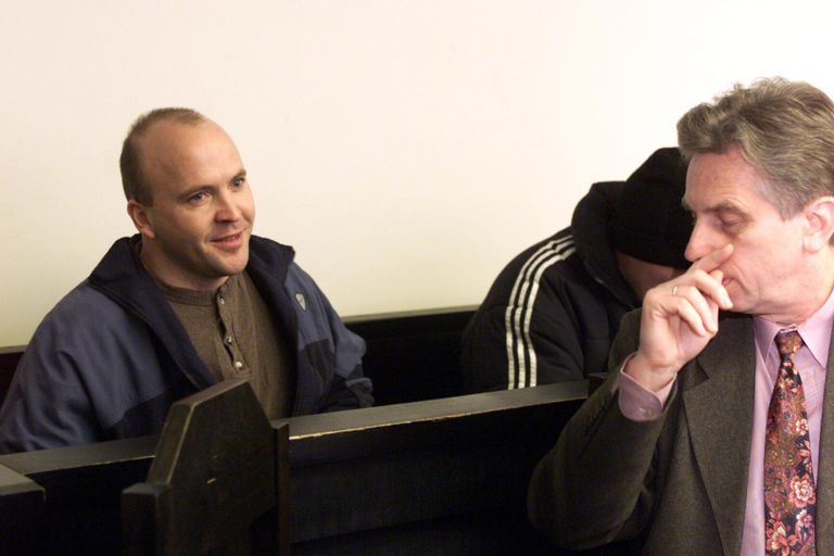 Vitali Haitovi mõrvas süüdistatavad leedulased Antanas Kazlauskis (pildil vasakul) ja Zilvinas Gudonis 2003. aastal Tallinna linnakohtus. Foto: Egert Kamenik/Postimees