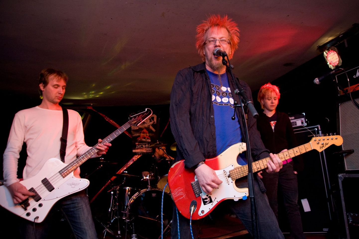 J.M.K.E. esinemas Tallinna rokiklubis Rockstar´s üritusel «Stupido night» 26.märtsil