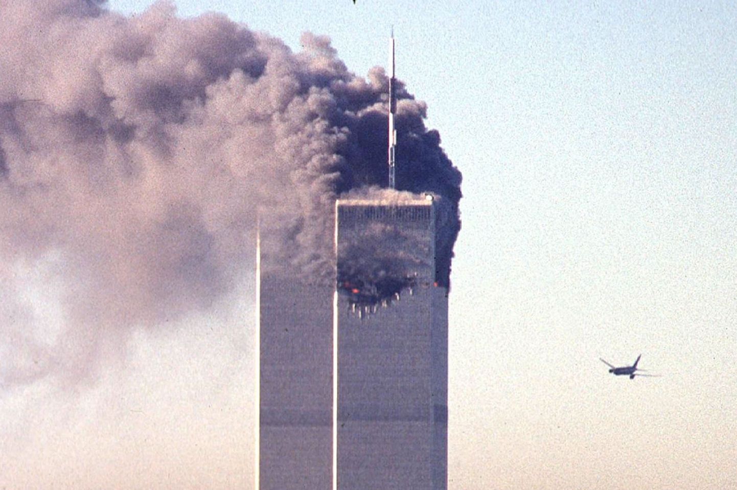 Maailma kaubanduskeskuse kaksiktornide ründamine 2001. aasta 11. septembril