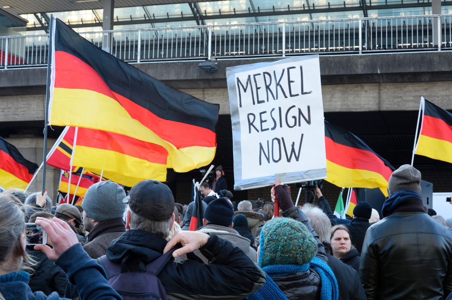 Pagulasvaste meeleavaldus Kölnis.