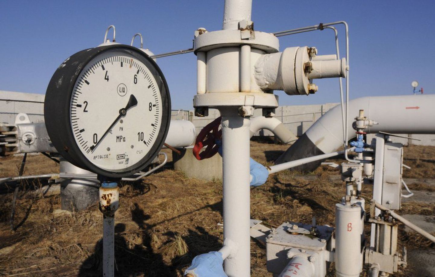 Gazpromile kuuluv maapealne gaasitorustik.