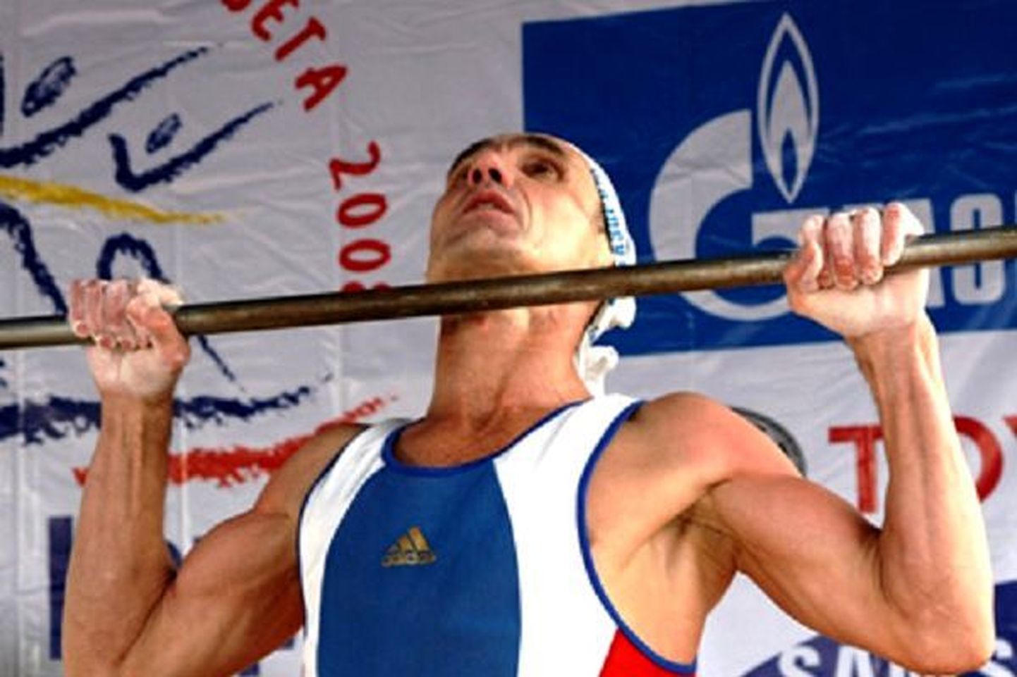 Николай Каклимов устанавливает рекорд.