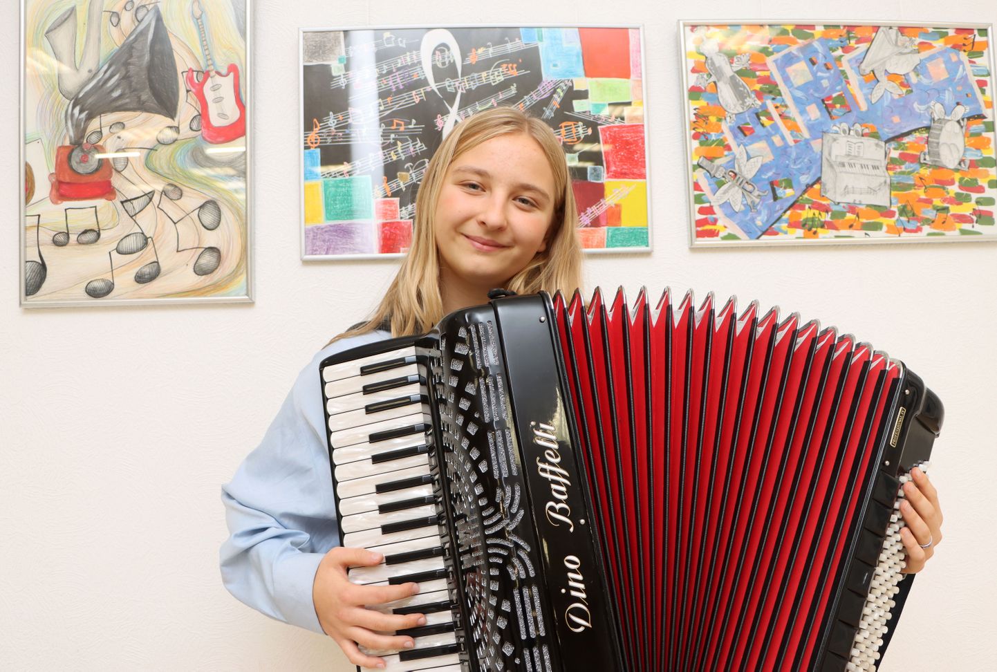 В концерте выступит воспитанница Ларисы Казначеевой из Ахтмеской школы искусств Ангелика Игошева, завоевавшая Гран-при конкурса "Эстонские звезды аккордеона - 2023".