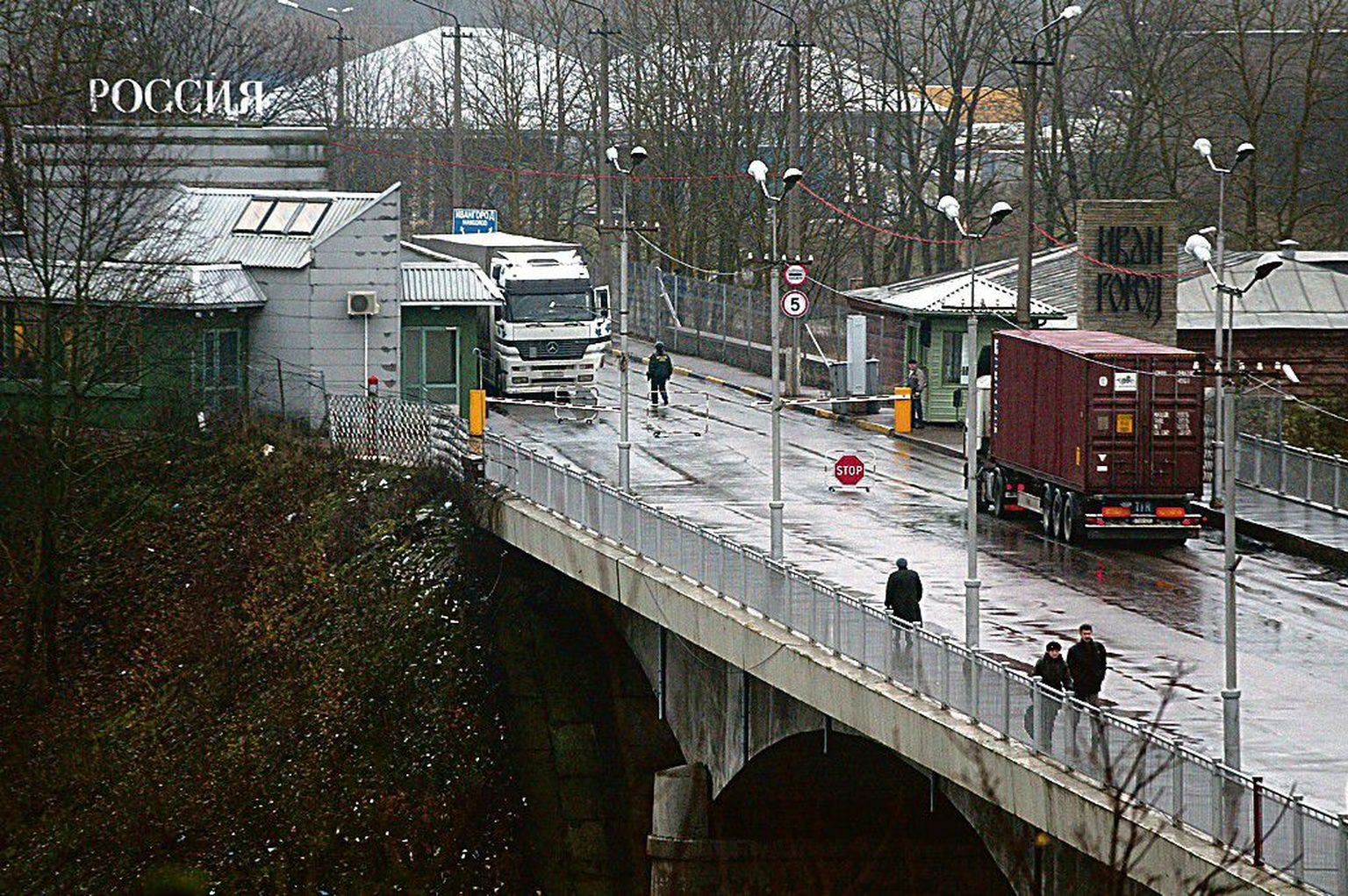 Эксперимент российской таможни: читайте, кому упростят въезд в ...