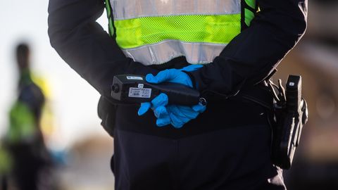Politsei eemaldas nädalavahetusel liiklusest kümmekond joobes juhti