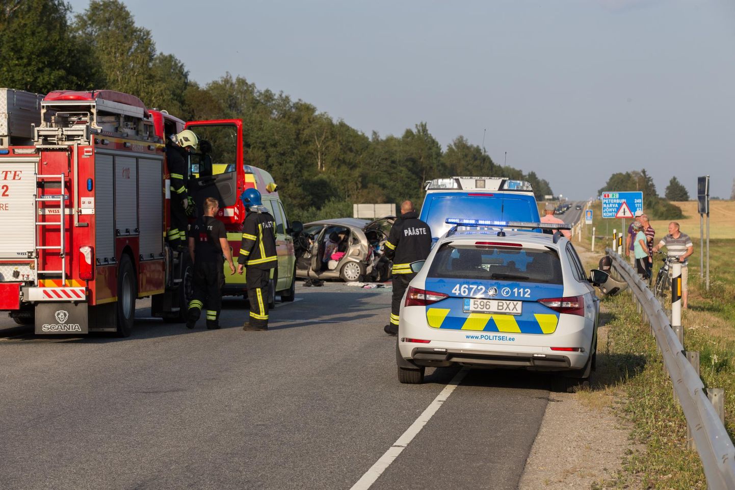 Traagiline liiklusõnnetus Sõmeru lähedal.