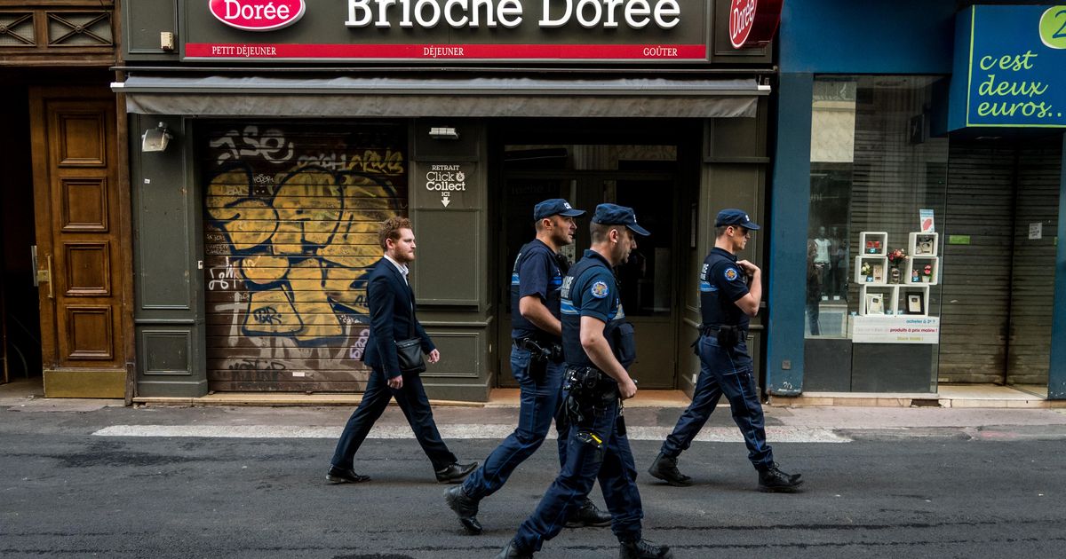 Prantsuse politsei jätkas Lyoni pommimehe otsinguid