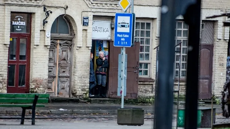''Barčiks'' un pārtikas veikals