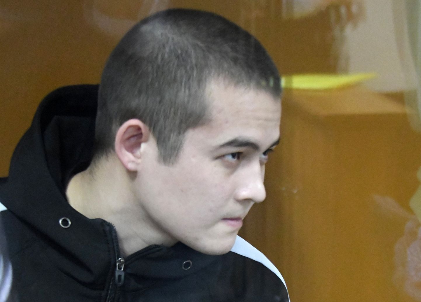 Kaheksa teenistuskaaslase tapmise eest 24,5 aastaks vangi mõistetud Vene reamees Ramil Šamsutdinov.