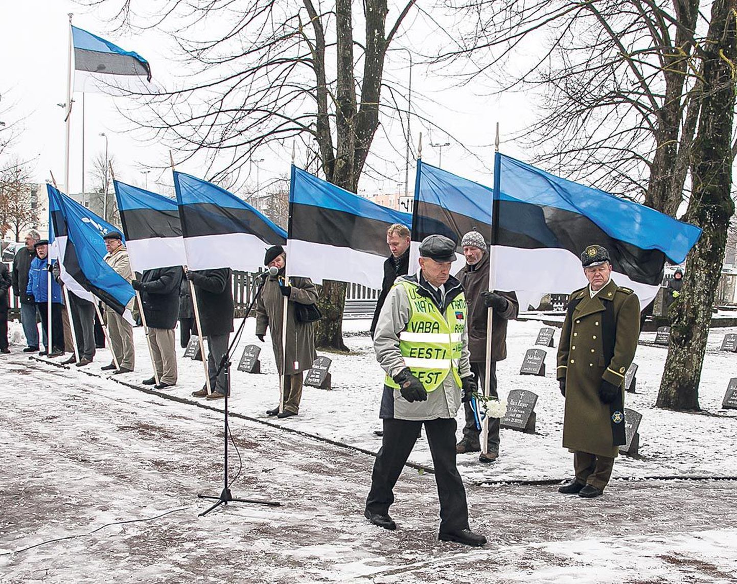 Ennast vabaks meheks vabal maal nimetav Jaan Roosnurm oli mures, et praegused poliitikud võivad piirileppega Tartu rahu õigustühiseks muuta.
